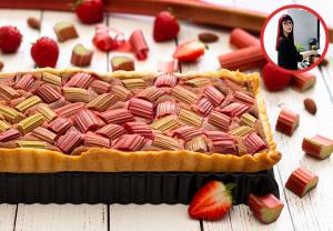 La tarte à la rhubarbe, amane et fraise